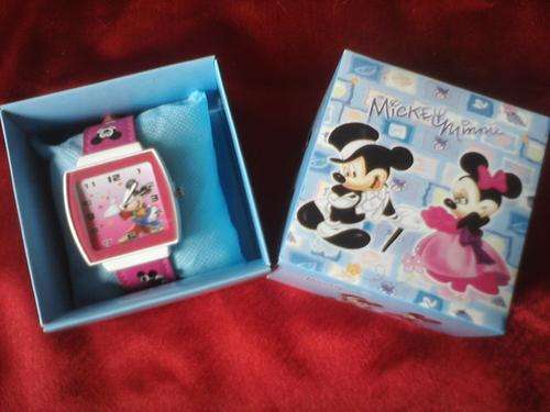 PINK MICKEY MOUSE WATCH